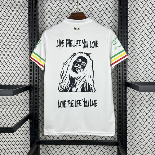 חולצת אייאקס מיוחדת 2025/26 בוב מארלי BOB MARLEY לבנה