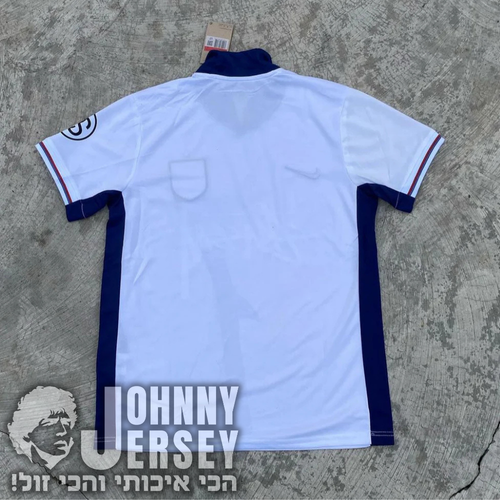אנגליה לבנה מהדורה מוגבלת סטוסי STUSSY