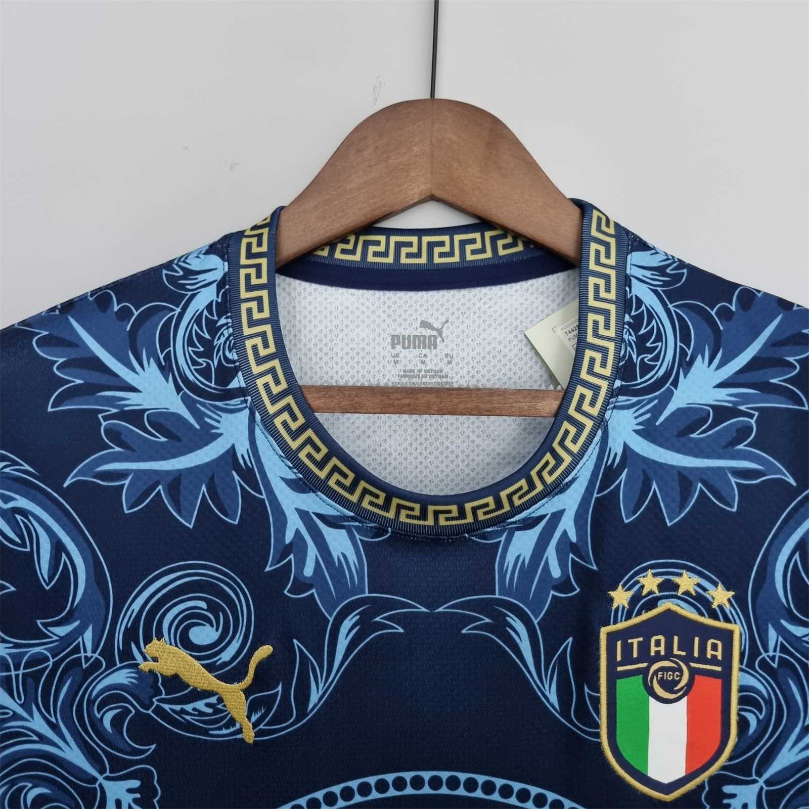 איטליה חולצת ספיישל וורסאצה כחולה VERSACE