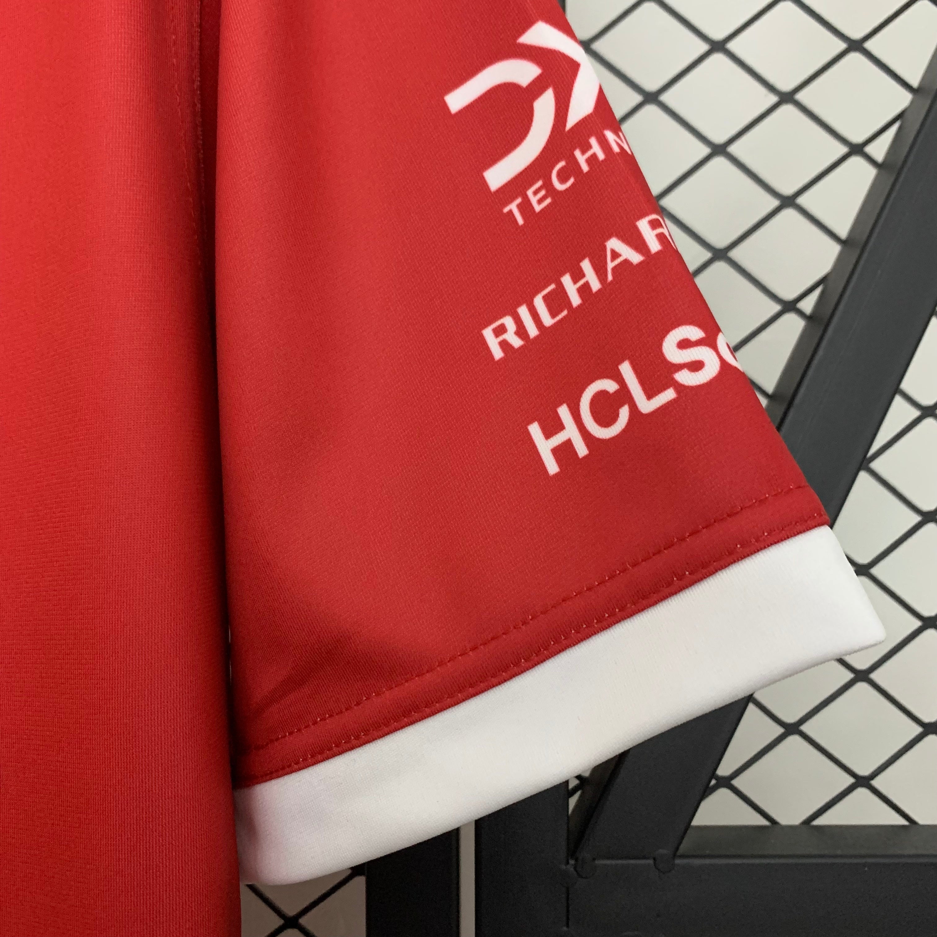 חולצת פורמולה 1 - Scuderia Ferrari HP 2025 Team
