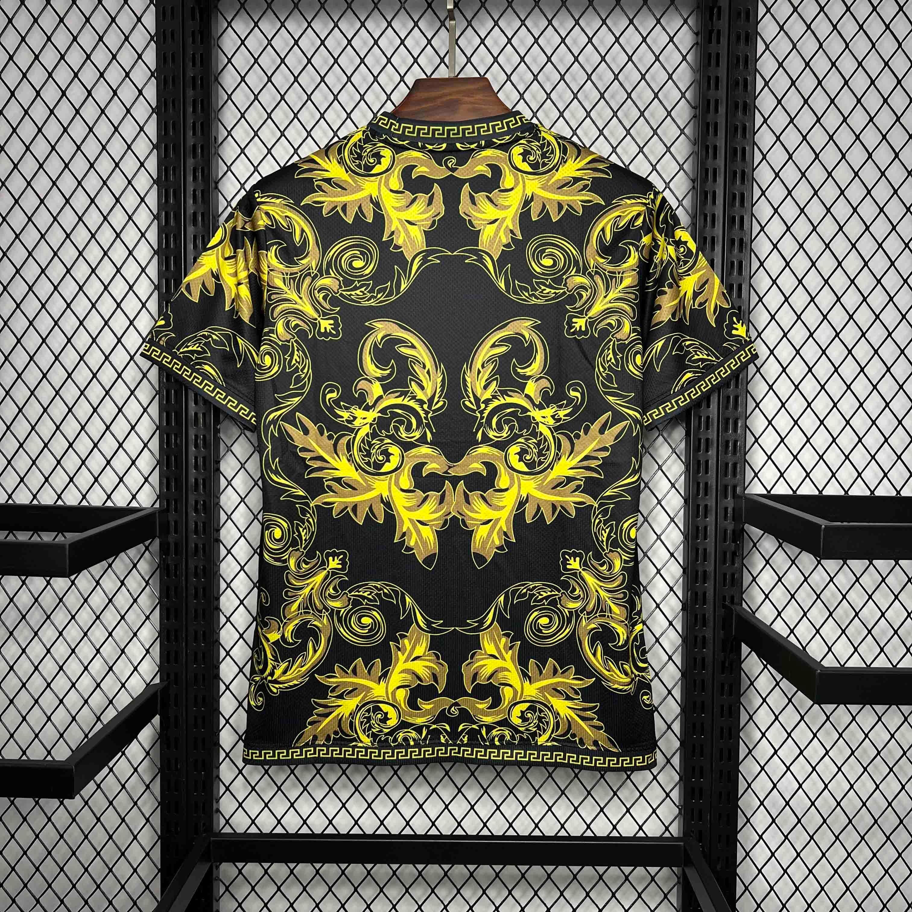 איטליה חולצת ספיישל וורסאצה זהובה VERSACE